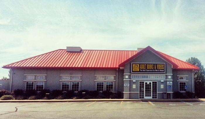 Stuckeys - Albion - 2110 N Concord Rd (newer photo)